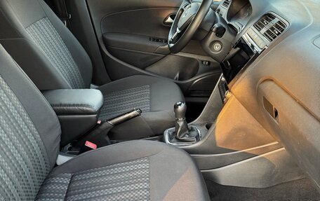 Volkswagen Polo VI (EU Market), 2017 год, 1 100 000 рублей, 11 фотография