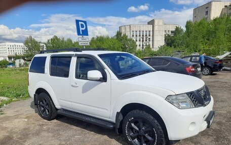 Nissan Pathfinder, 2014 год, 2 000 000 рублей, 3 фотография