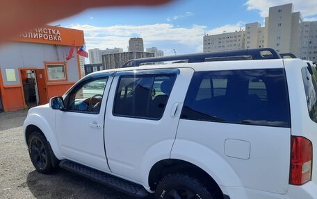 Nissan Pathfinder, 2014 год, 2 000 000 рублей, 9 фотография