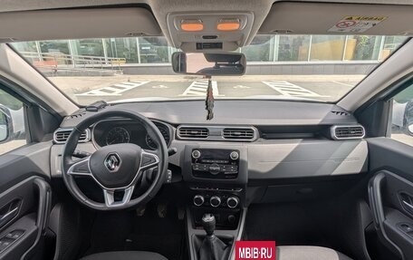 Renault Duster, 2022 год, 2 100 000 рублей, 12 фотография