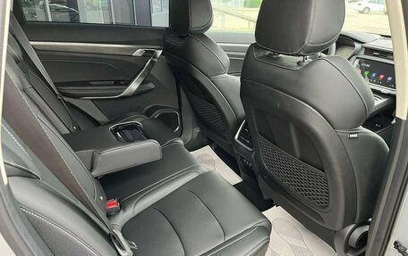Geely Atlas, 2024 год, 3 323 990 рублей, 15 фотография