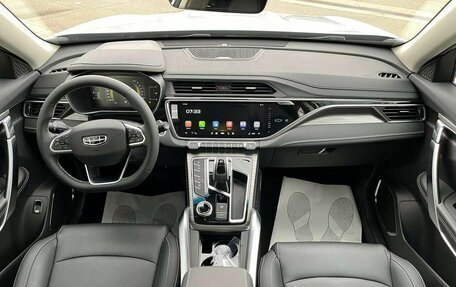 Geely Atlas, 2024 год, 3 323 990 рублей, 18 фотография