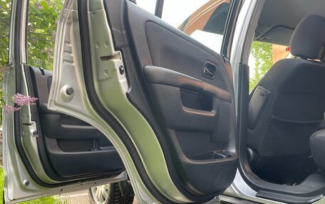 Honda CR-V II рестайлинг, 2004 год, 990 000 рублей, 20 фотография