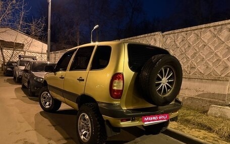 Chevrolet Niva I рестайлинг, 2004 год, 460 000 рублей, 3 фотография