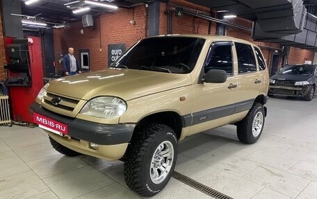 Chevrolet Niva I рестайлинг, 2004 год, 460 000 рублей, 16 фотография
