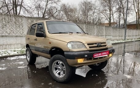 Chevrolet Niva I рестайлинг, 2004 год, 460 000 рублей, 6 фотография