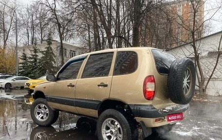 Chevrolet Niva I рестайлинг, 2004 год, 460 000 рублей, 8 фотография