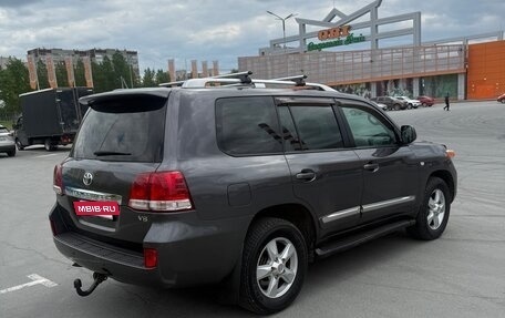 Toyota Land Cruiser 200, 2010 год, 2 500 000 рублей, 4 фотография