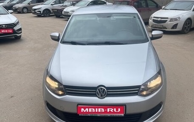 Volkswagen Polo VI (EU Market), 2015 год, 900 000 рублей, 1 фотография