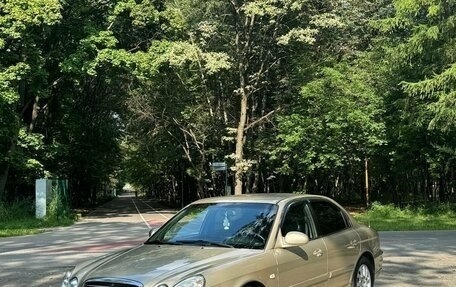 Hyundai Sonata IV рестайлинг, 2005 год, 350 000 рублей, 1 фотография