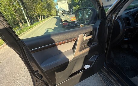 Toyota Land Cruiser 200, 2010 год, 2 500 000 рублей, 16 фотография