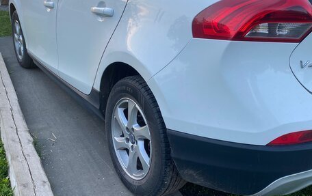 Volvo V40 Cross Country I, 2014 год, 1 030 000 рублей, 2 фотография