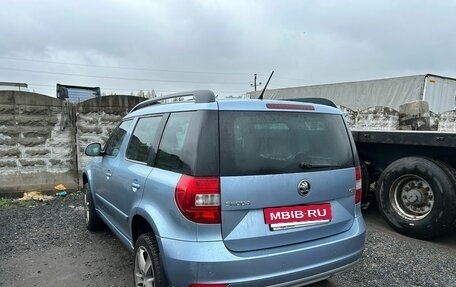 Skoda Yeti I рестайлинг, 2014 год, 1 100 000 рублей, 2 фотография