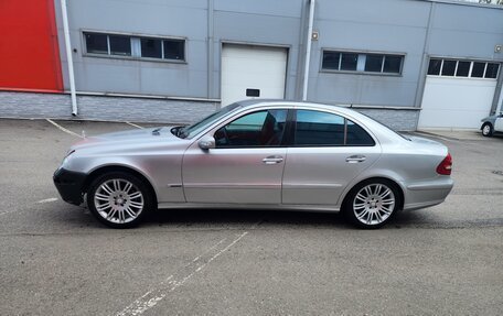 Mercedes-Benz E-Класс, 2002 год, 650 000 рублей, 4 фотография