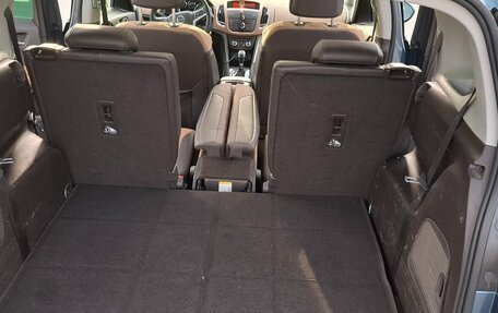 Opel Zafira C рестайлинг, 2013 год, 1 120 000 рублей, 19 фотография