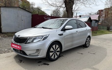 KIA Rio III рестайлинг, 2013 год, 950 000 рублей, 5 фотография