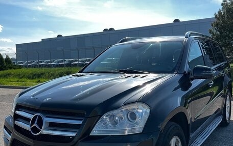 Mercedes-Benz GL-Класс, 2011 год, 2 650 000 рублей, 14 фотография