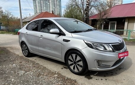 KIA Rio III рестайлинг, 2013 год, 950 000 рублей, 7 фотография
