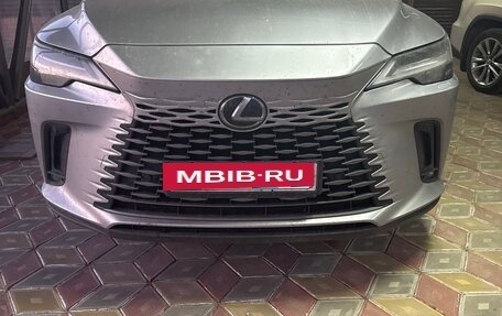 Lexus RX IV рестайлинг, 2023 год, 8 900 000 рублей, 2 фотография