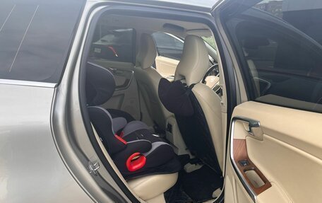 Volvo XC60 II, 2016 год, 1 900 000 рублей, 4 фотография