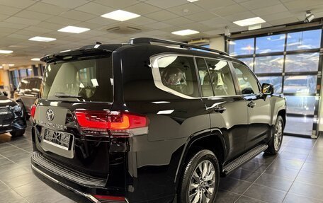 Toyota Land Cruiser, 2024 год, 11 850 000 рублей, 5 фотография