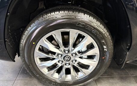 Toyota Land Cruiser, 2024 год, 11 850 000 рублей, 8 фотография
