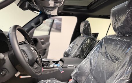Toyota Land Cruiser, 2024 год, 11 850 000 рублей, 19 фотография