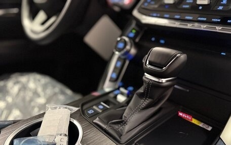 Toyota Land Cruiser, 2024 год, 11 850 000 рублей, 18 фотография