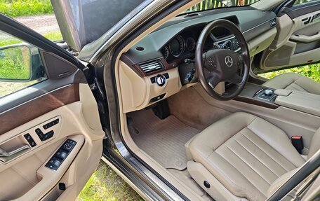 Mercedes-Benz E-Класс, 2010 год, 1 700 000 рублей, 12 фотография