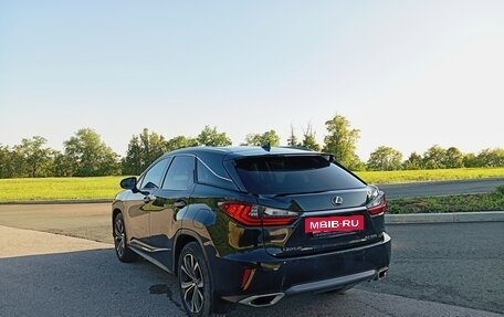 Lexus RX IV рестайлинг, 2018 год, 4 150 000 рублей, 3 фотография