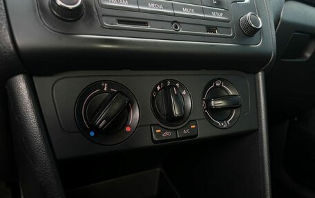 Volkswagen Polo VI (EU Market), 2018 год, 1 229 000 рублей, 13 фотография