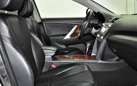 Toyota Camry, 2011 год, 1 615 000 рублей, 14 фотография