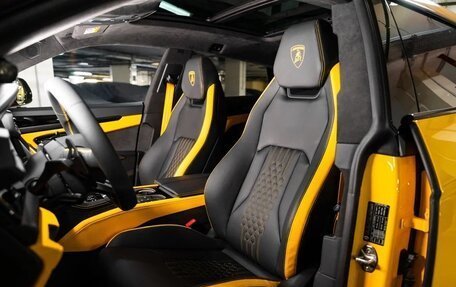 Lamborghini Urus I, 2025 год, 49 000 000 рублей, 7 фотография