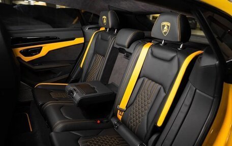 Lamborghini Urus I, 2025 год, 49 000 000 рублей, 14 фотография
