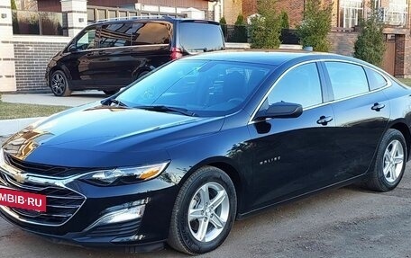 Chevrolet Malibu IX, 2020 год, 1 780 000 рублей, 3 фотография