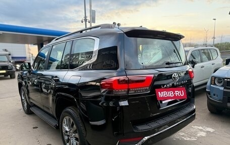 Toyota Land Cruiser, 2024 год, 12 000 000 рублей, 6 фотография