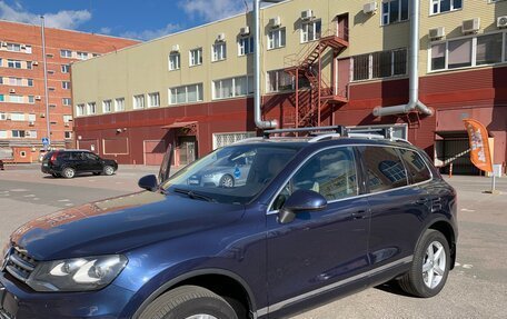 Volkswagen Touareg III, 2013 год, 2 050 000 рублей, 2 фотография