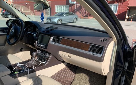 Volkswagen Touareg III, 2013 год, 2 050 000 рублей, 8 фотография