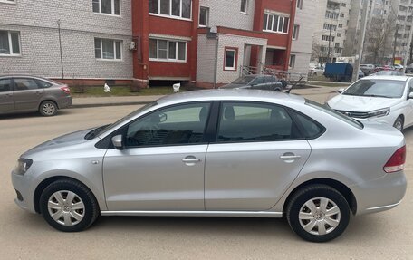 Volkswagen Polo VI (EU Market), 2015 год, 900 000 рублей, 4 фотография