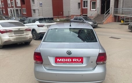 Volkswagen Polo VI (EU Market), 2015 год, 900 000 рублей, 3 фотография