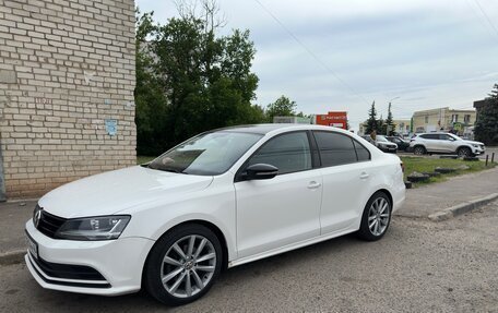 Volkswagen Jetta VI, 2015 год, 1 590 000 рублей, 11 фотография