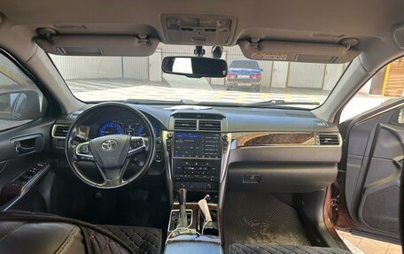 Toyota Camry, 2017 год, 1 850 000 рублей, 9 фотография