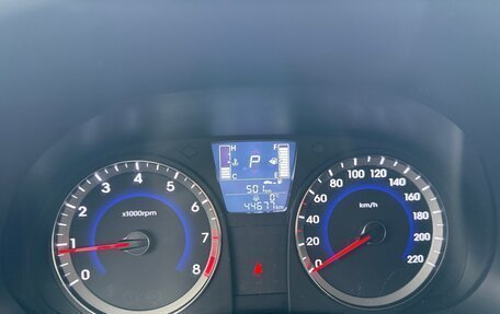 Hyundai Solaris II рестайлинг, 2015 год, 1 200 000 рублей, 3 фотография