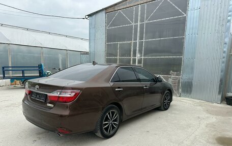 Toyota Camry, 2017 год, 1 850 000 рублей, 13 фотография