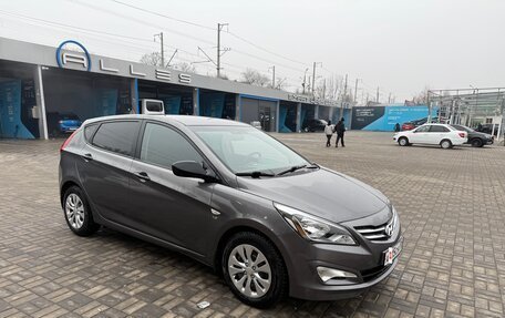 Hyundai Solaris II рестайлинг, 2015 год, 1 200 000 рублей, 11 фотография