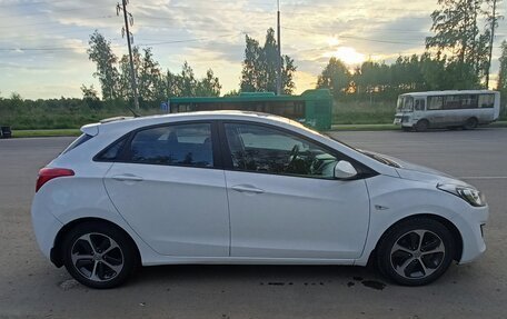 Hyundai i30 II рестайлинг, 2016 год, 1 200 000 рублей, 2 фотография