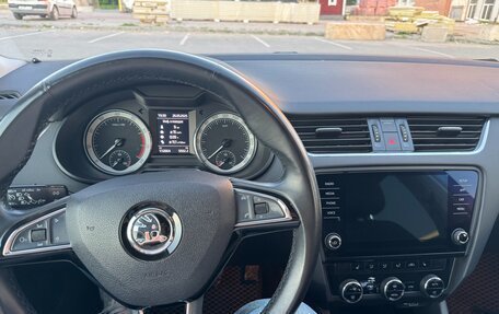 Skoda Octavia, 2018 год, 1 780 000 рублей, 6 фотография