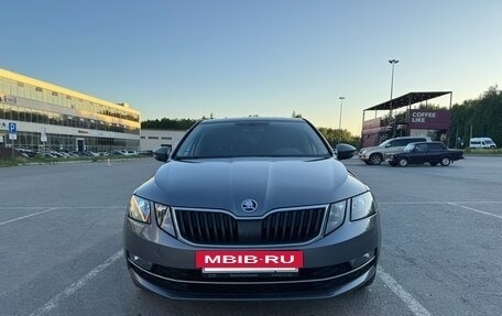 Skoda Octavia, 2018 год, 1 780 000 рублей, 2 фотография
