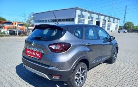 Renault Kaptur I рестайлинг, 2020 год, 1 500 000 рублей, 3 фотография