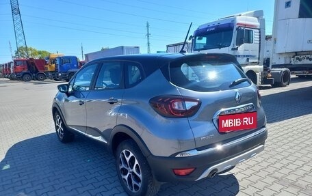 Renault Kaptur I рестайлинг, 2020 год, 1 500 000 рублей, 4 фотография